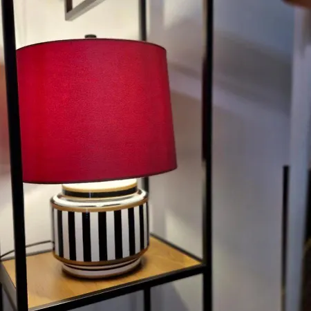 Leoncorno Apartment